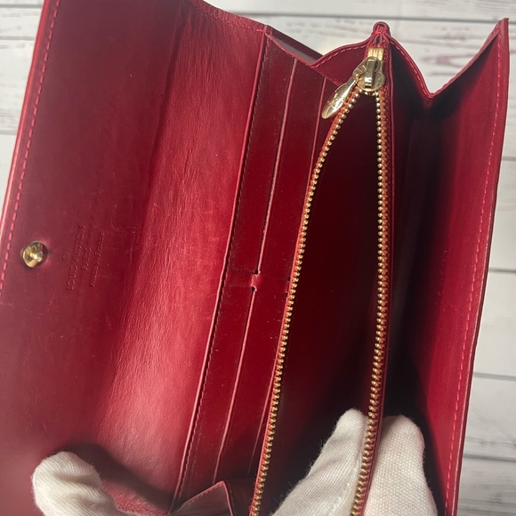 Louis Vuitton red wallet - Picture 4 of 10